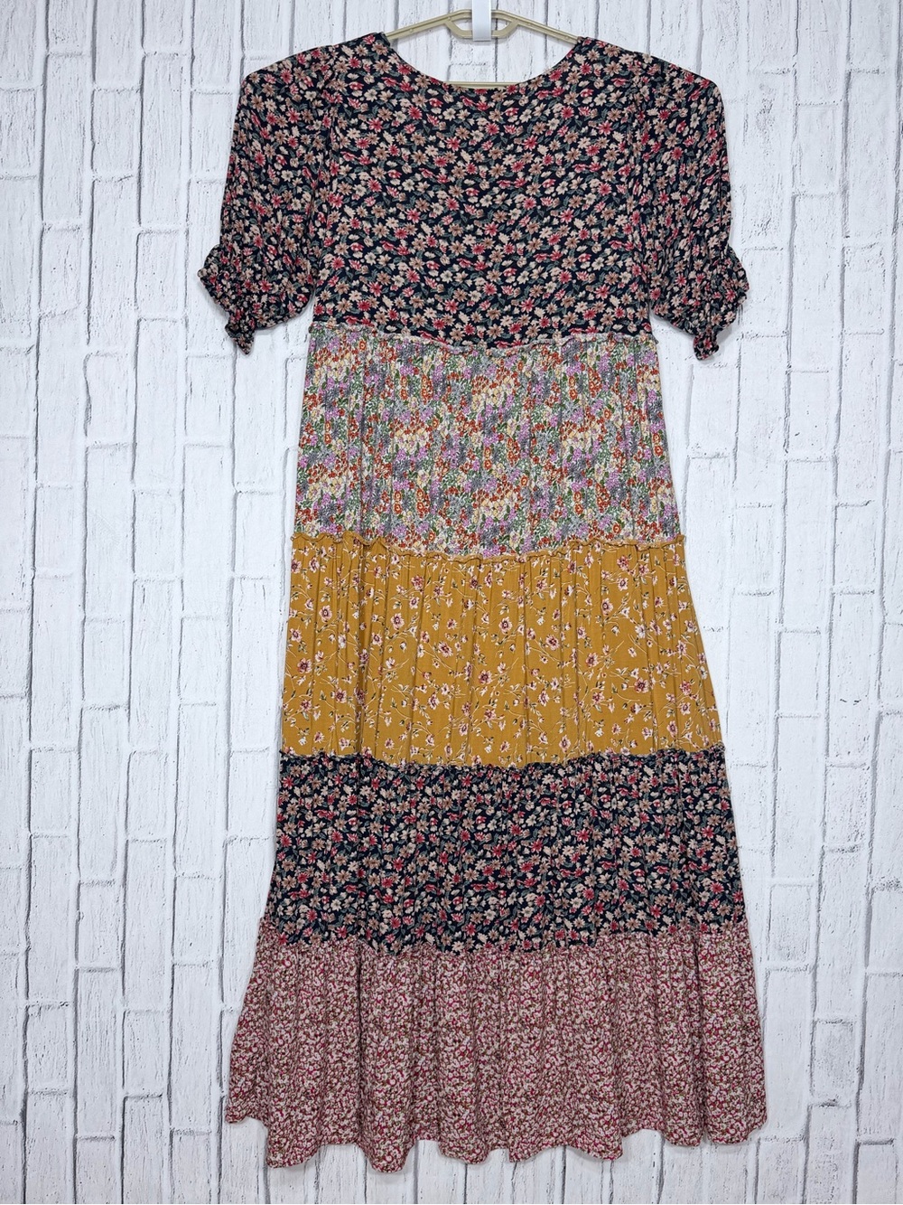 🌻 Natural Life Collette Mixed Floral Tiered Maxi Dress Medium Boho - Picture 2 of 4